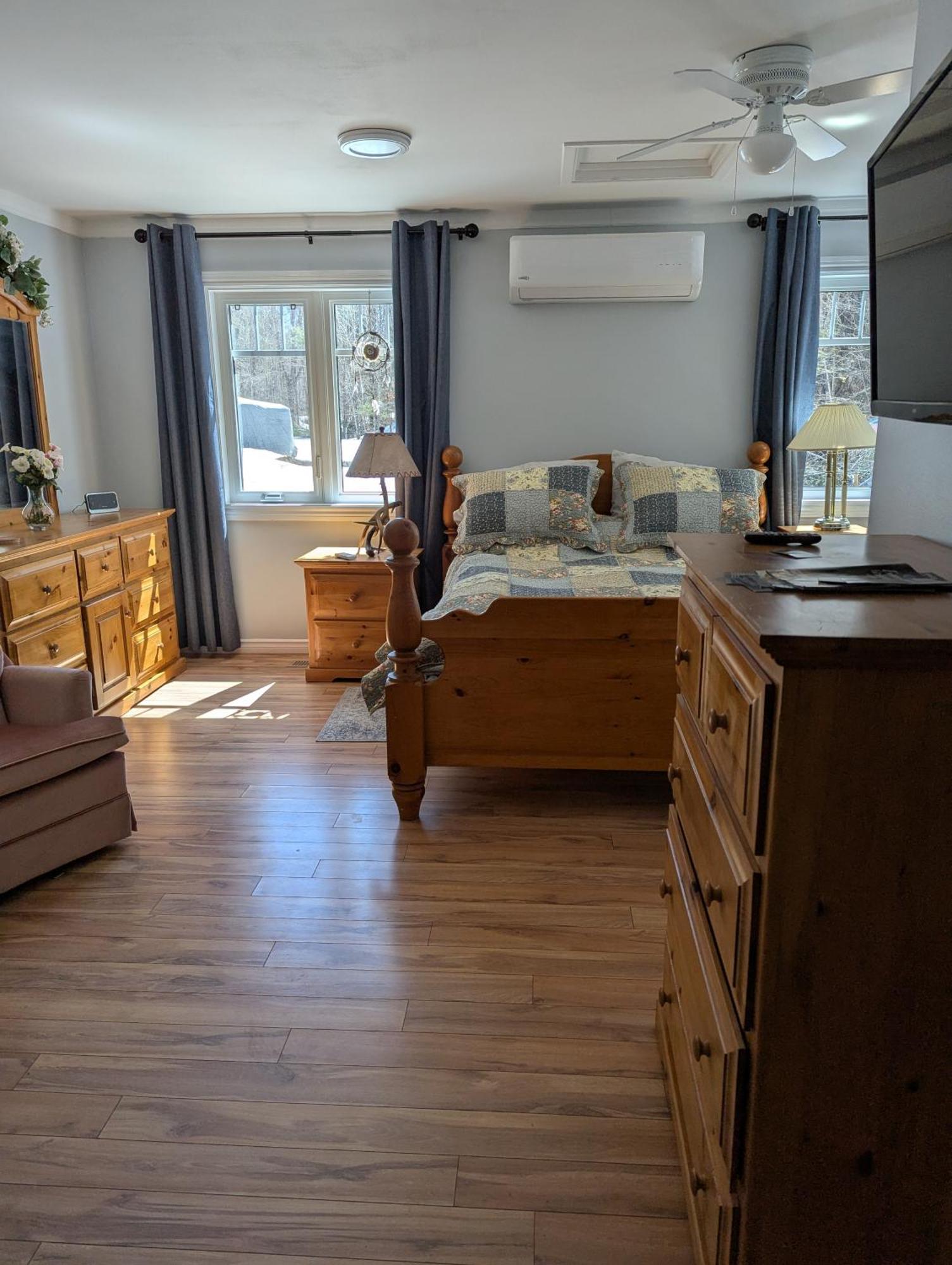 Bear & Butterfly Bed and Breakfast Gravenhurst Exterior foto